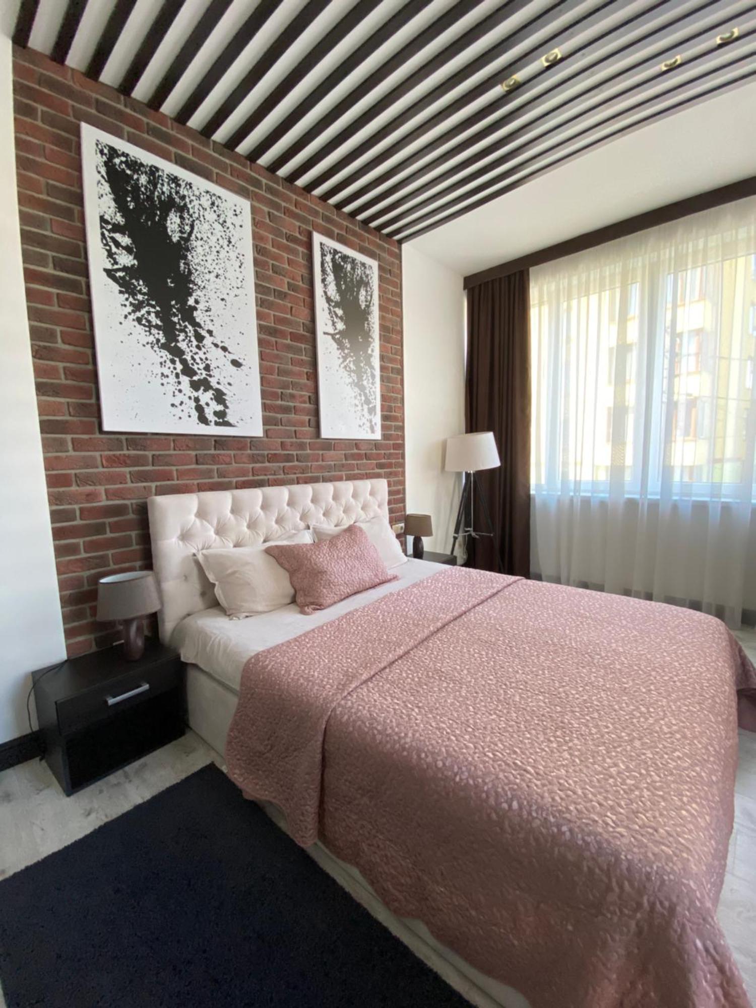 Апартаменты Loft В Жк Срібний Дім Truskavets Exteriör bild